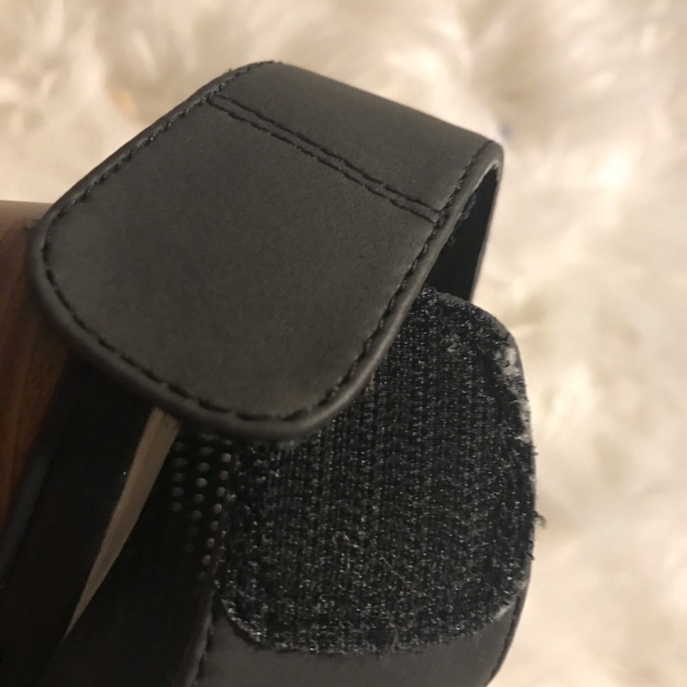 Boots - Picture 5 of 6